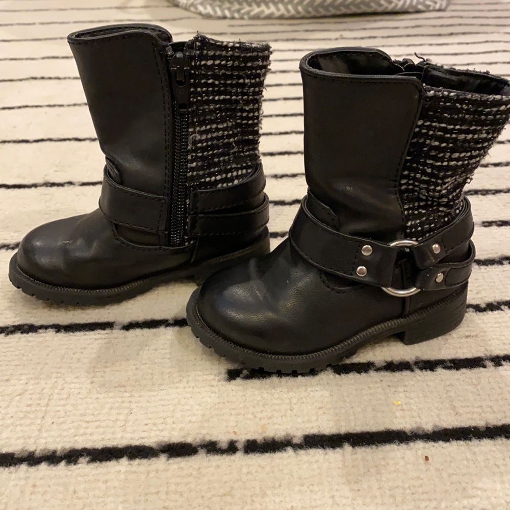 Black boots